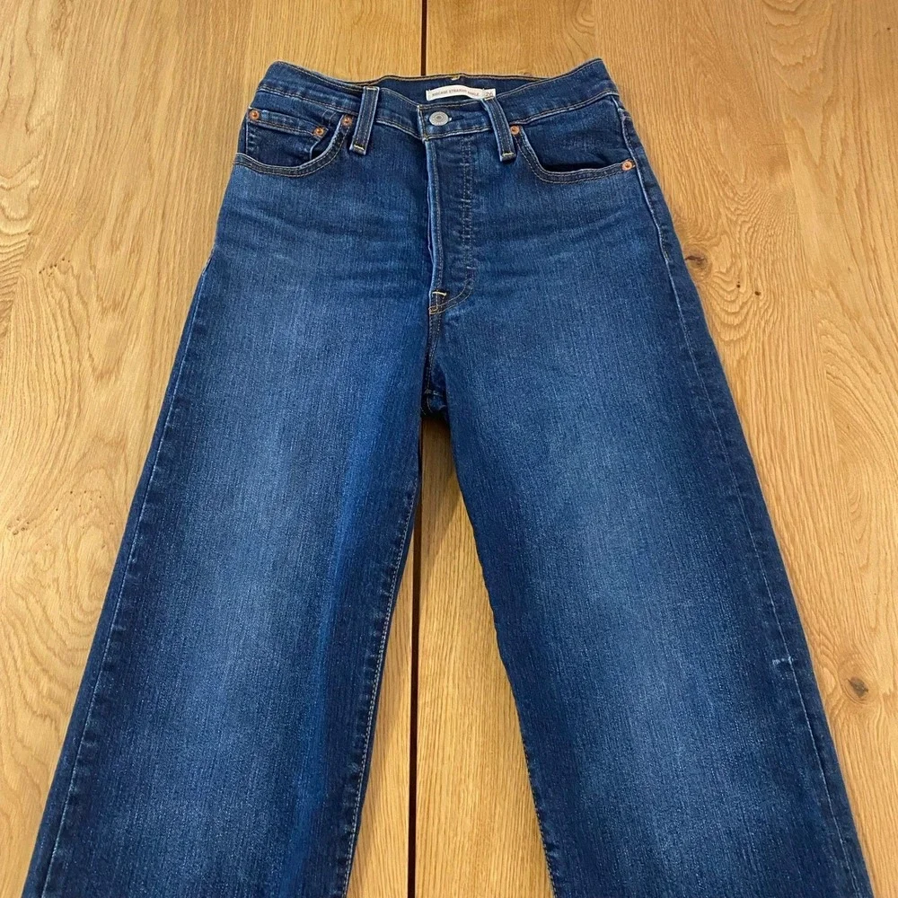Levi's Jeans Ribcage Straight Ankle Women's 24 Dark Button Fly Stretch Raw Hem‎
